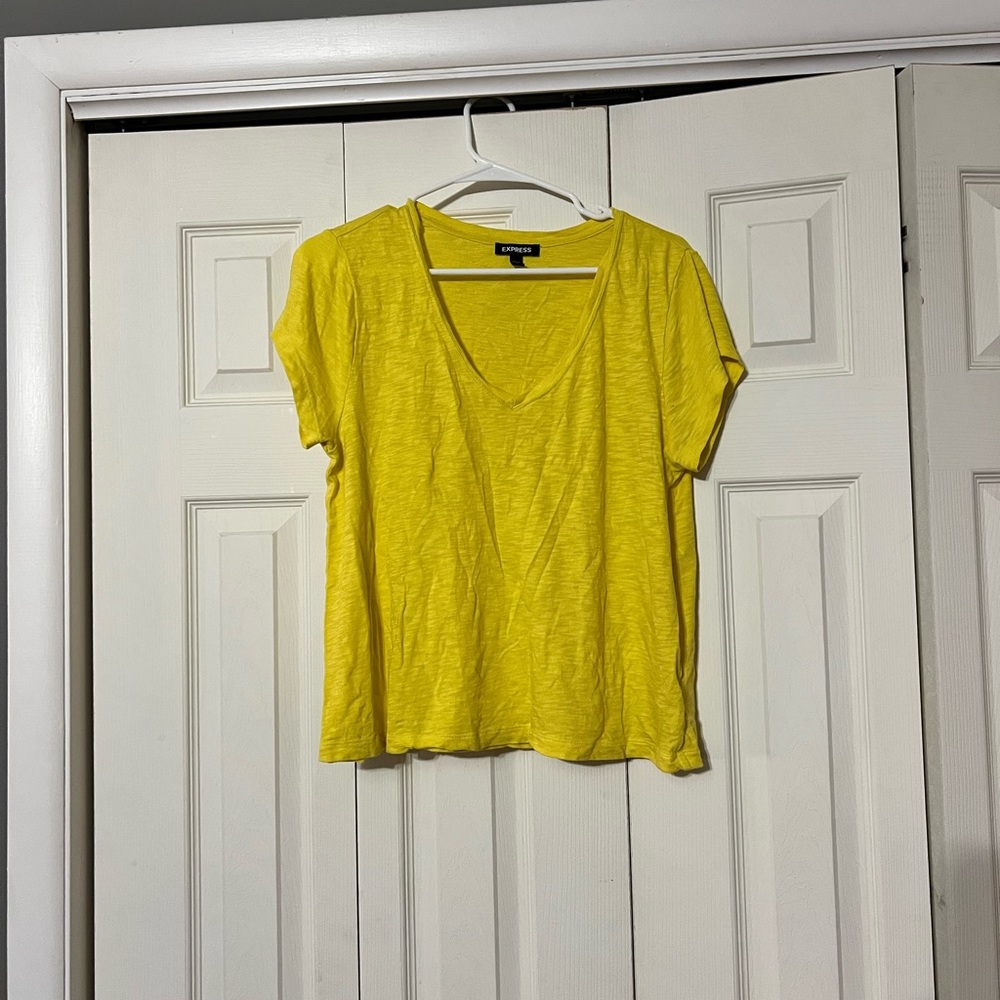 Express yellow slub tee